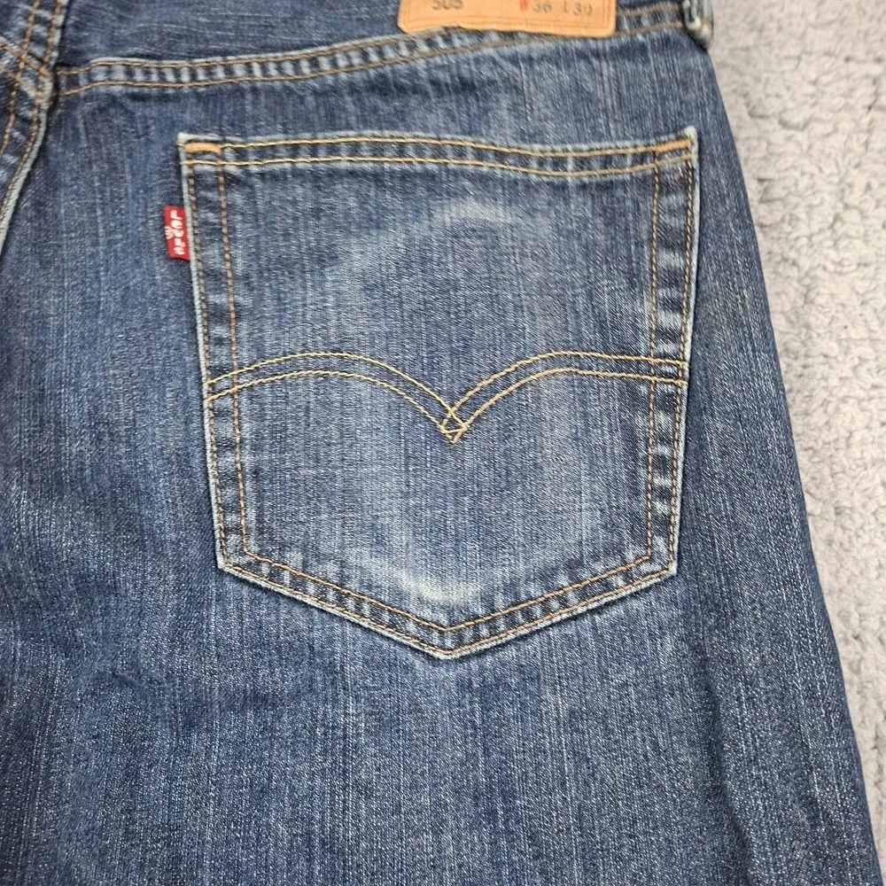 Levis levis 505